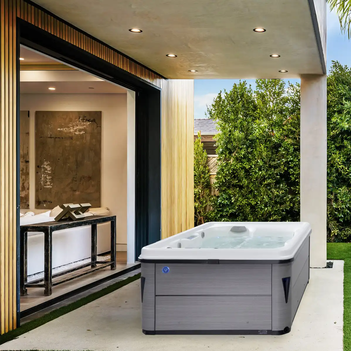 Small Hot Tubs (2-3 Seats)